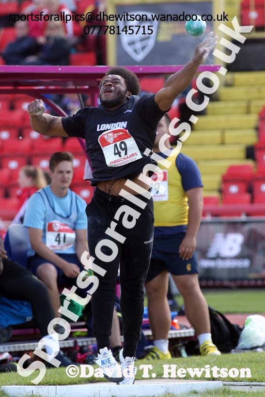 Senior boys shot putt, English Schools Track and Field. Photo: David T. Hewitson/Sports for All Pics